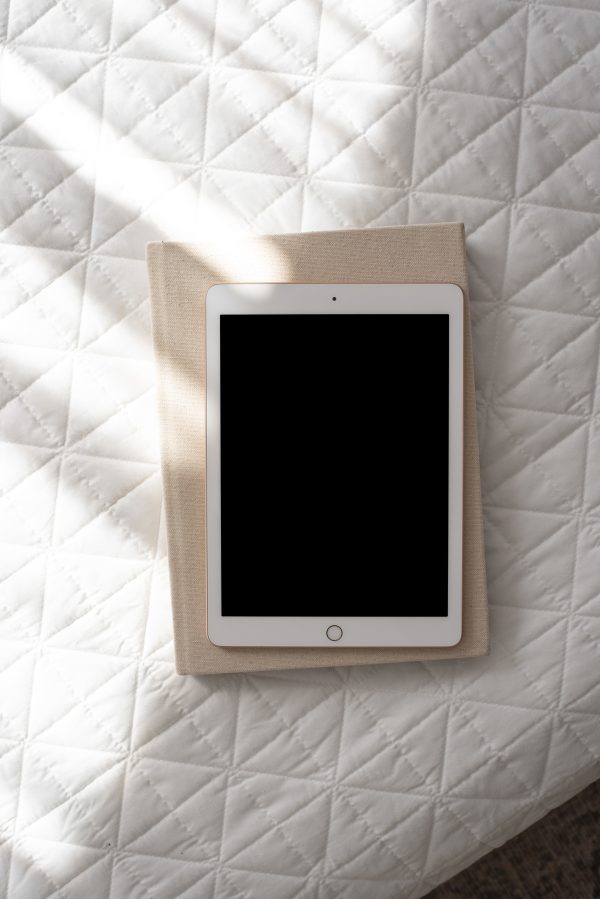 Minimal Mockups and Shadows